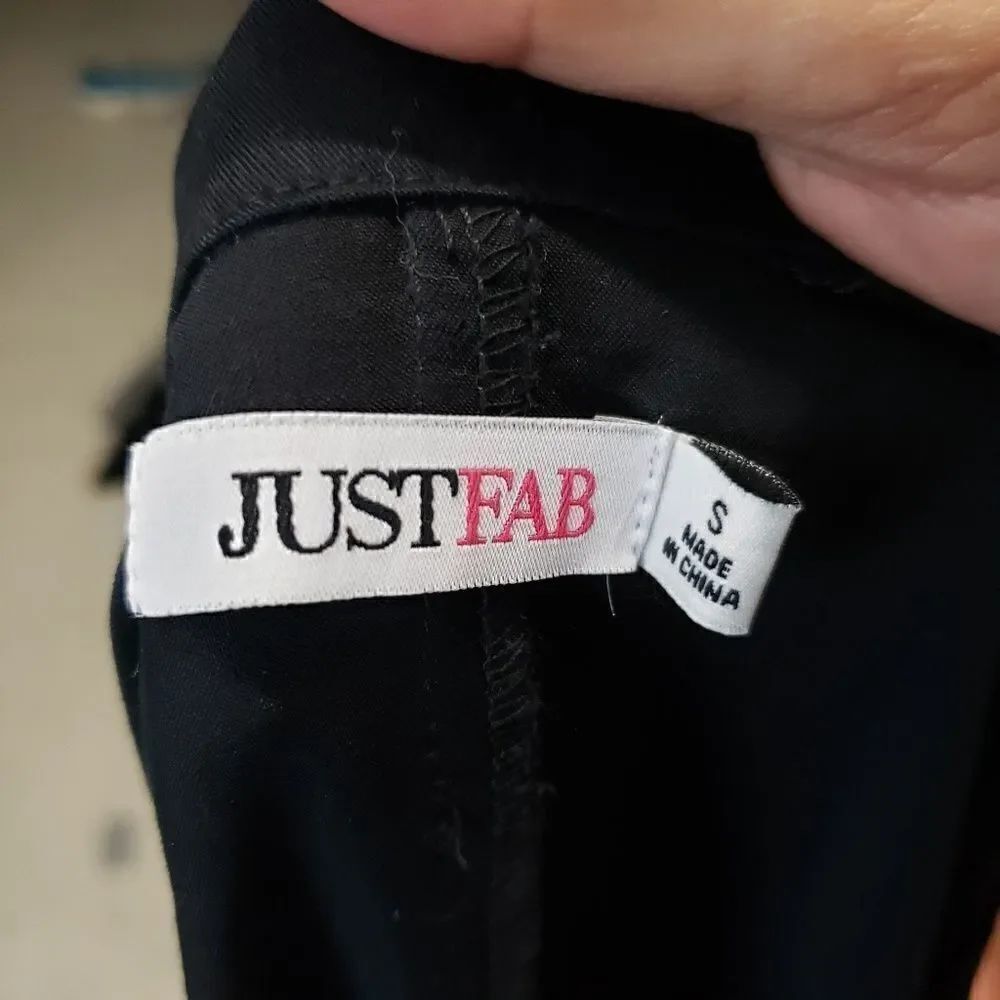 Justfab light weight trench coat - Picture 4 of 8